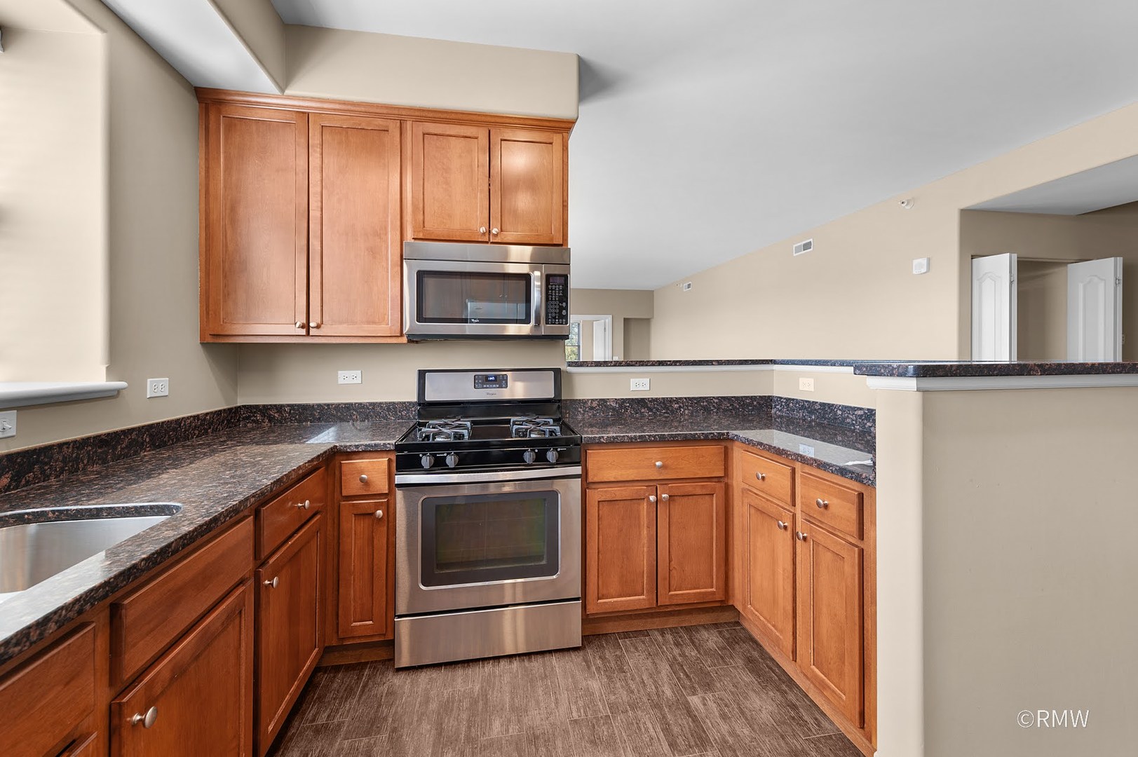 2 Itasca Place #419, Itasca, IL 60143