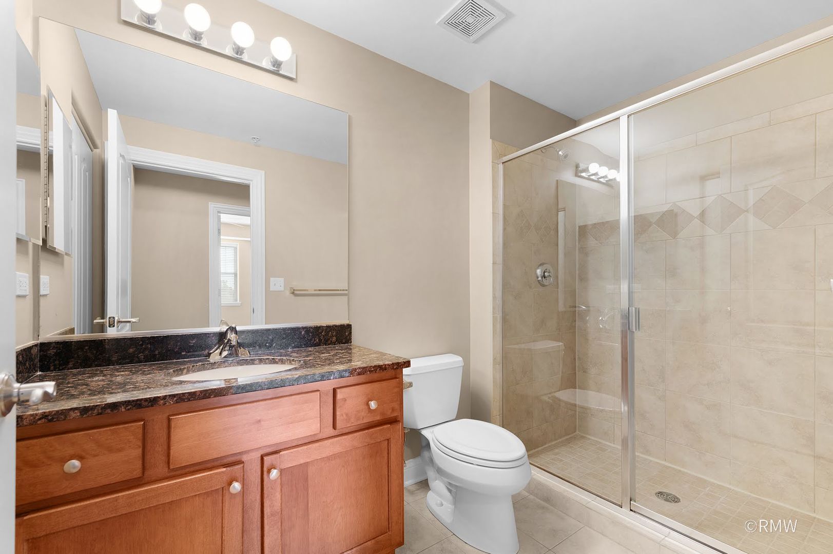 2 Itasca Place #420, Itasca, IL 60143