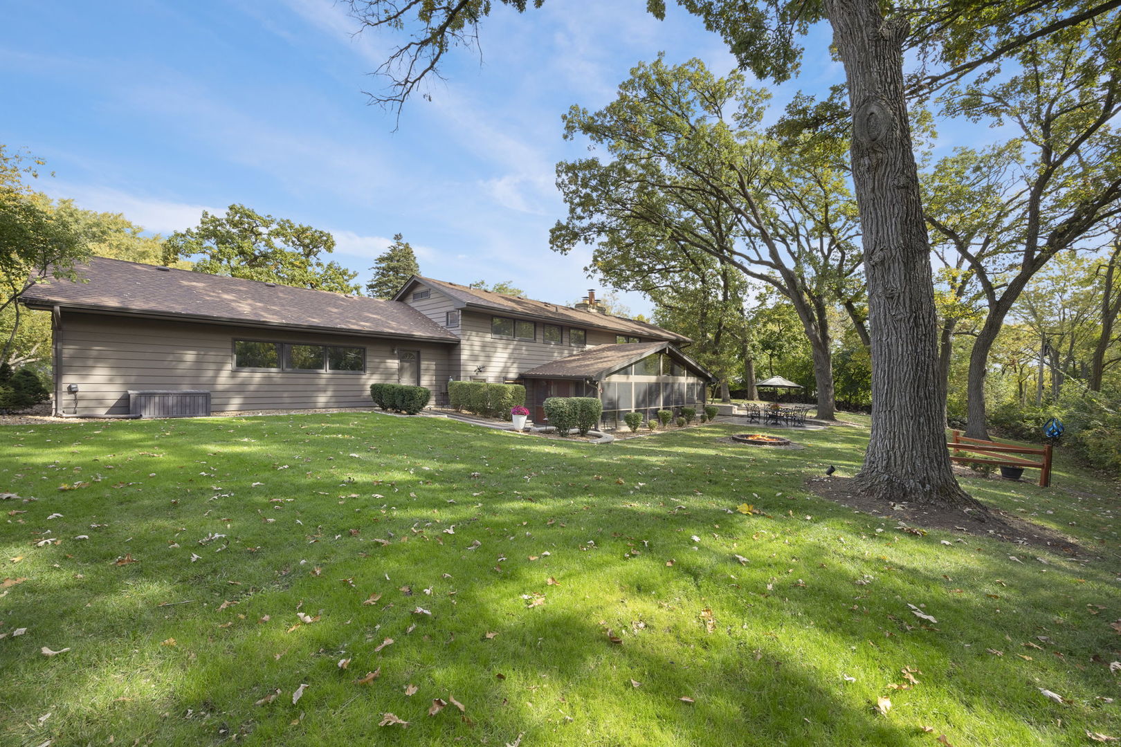 1007 BEAU BRUMMEL Drive, Sleepy Hollow, IL 60118