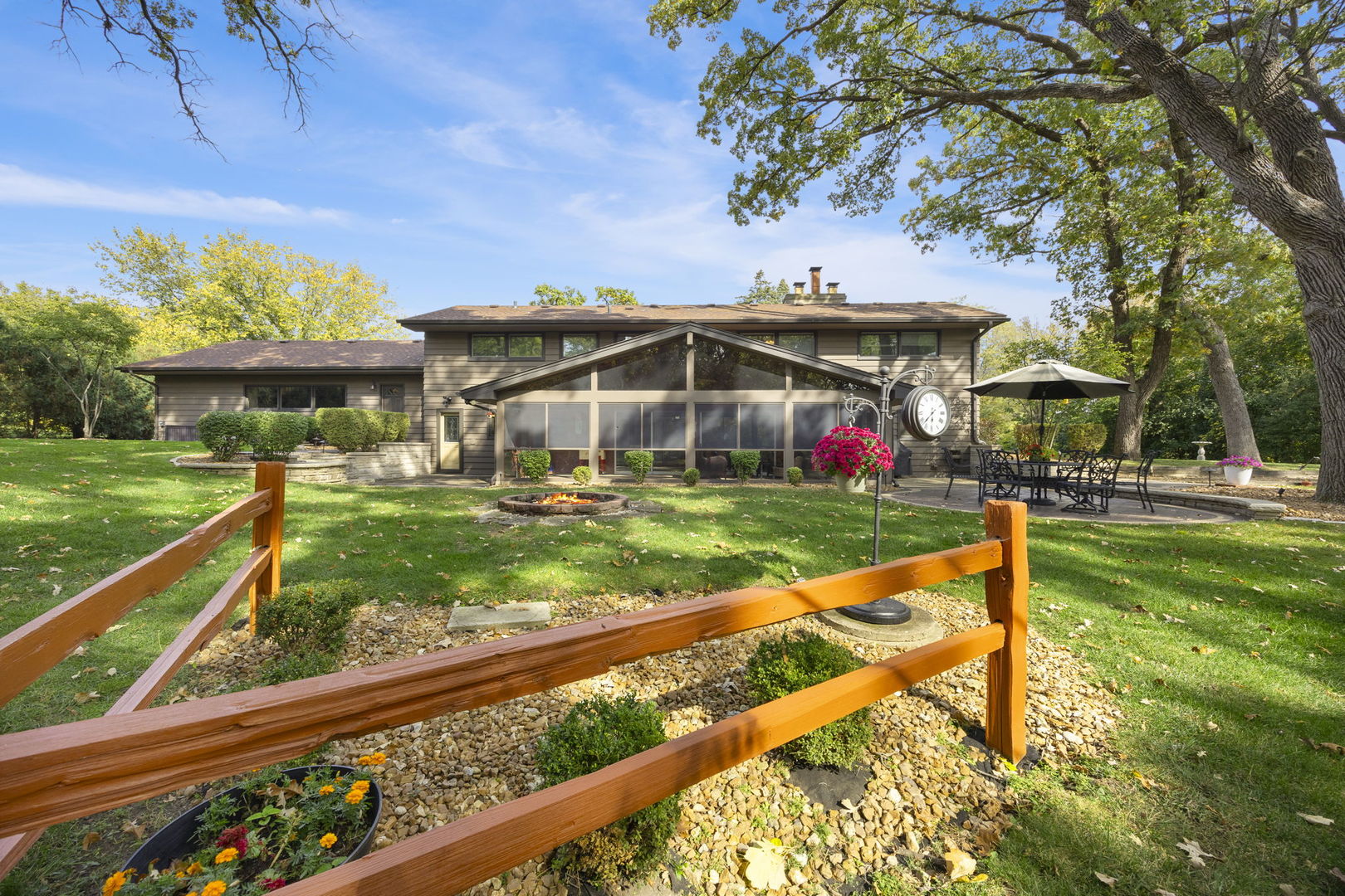 1007 BEAU BRUMMEL Drive, Sleepy Hollow, IL 60118