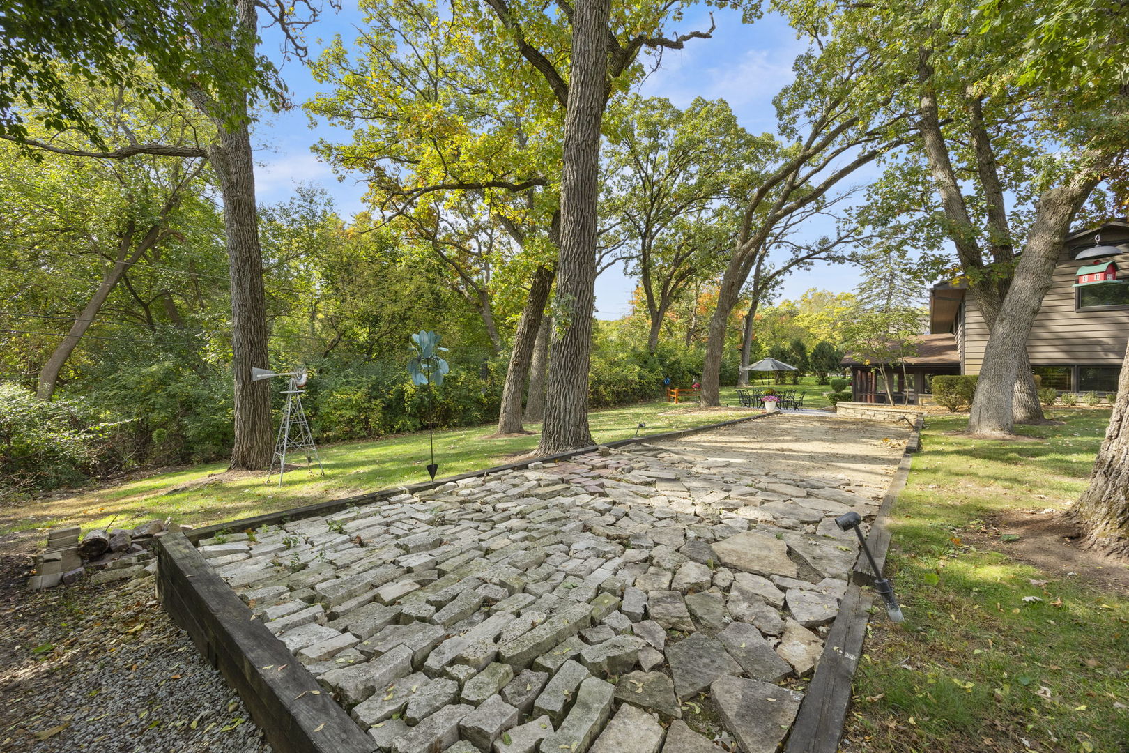 1007 BEAU BRUMMEL Drive, Sleepy Hollow, IL 60118