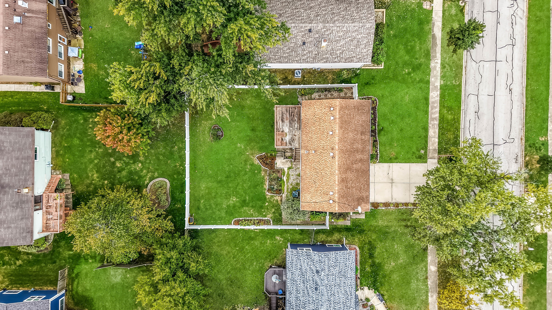 557 Cottonwood Circle, Bolingbrook, IL 60440