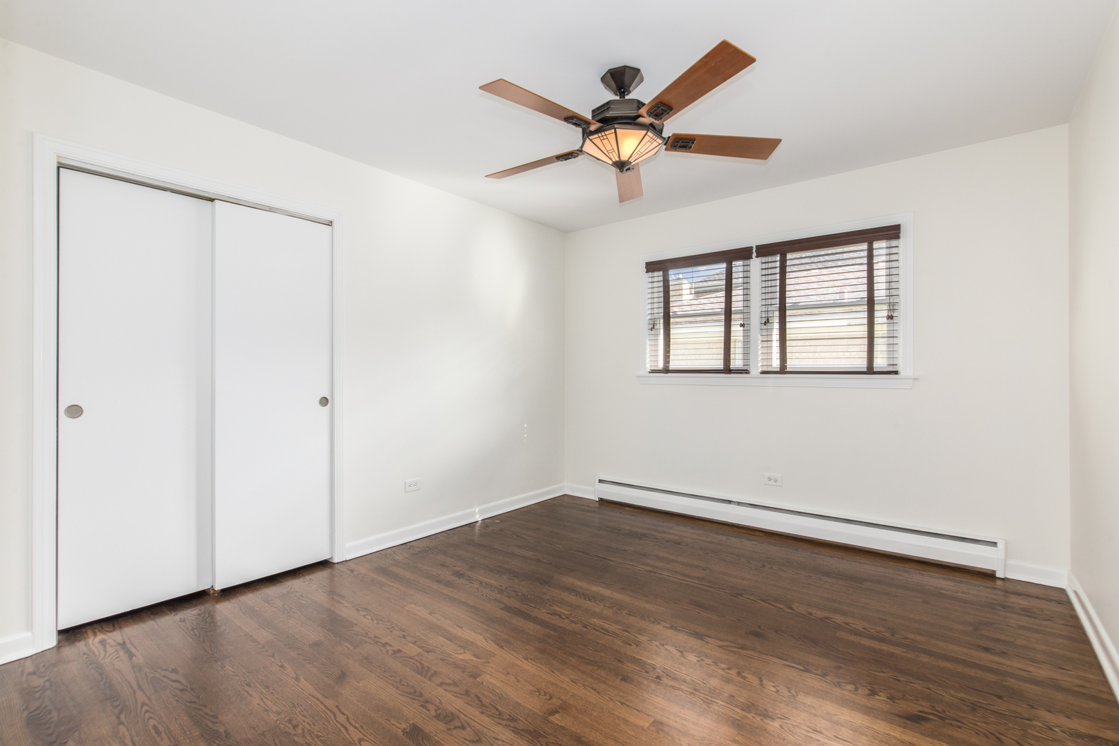 7018 W Birchwood Avenue, Niles, IL 60714