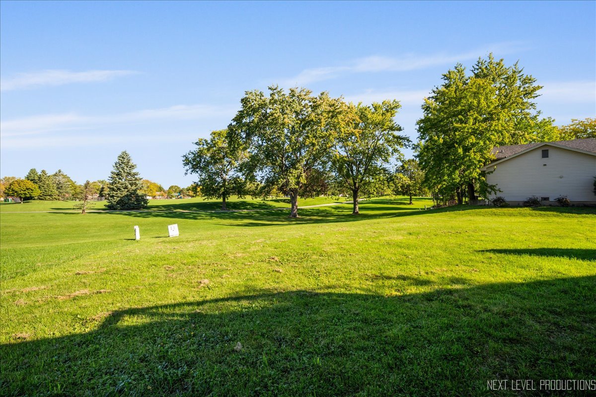 5628 Crestwood Road, Matteson, IL 60443