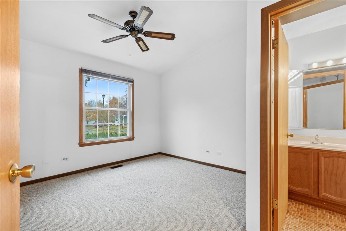 766 Brittany Lane, Island Lake, IL 60042