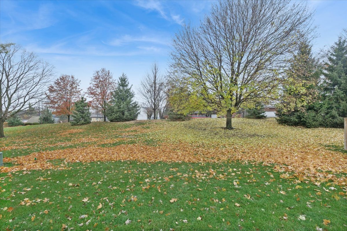 766 Brittany Lane, Island Lake, IL 60042