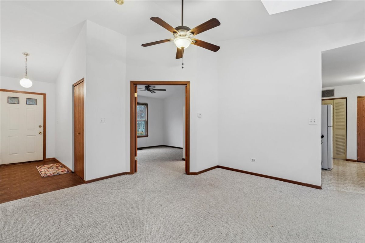 766 Brittany Lane, Island Lake, IL 60042