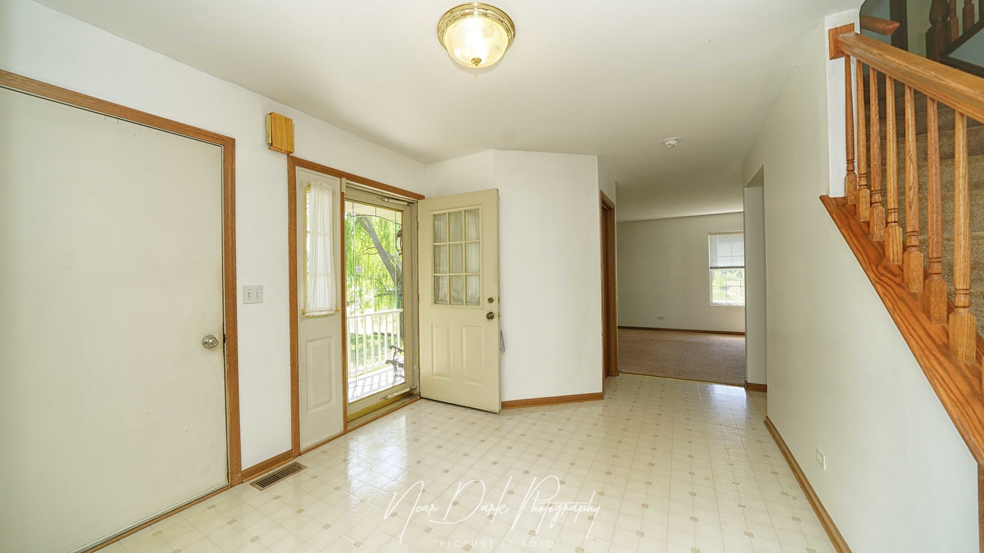 2292 Iroquois Lane, Round Lake Heights, IL 60073