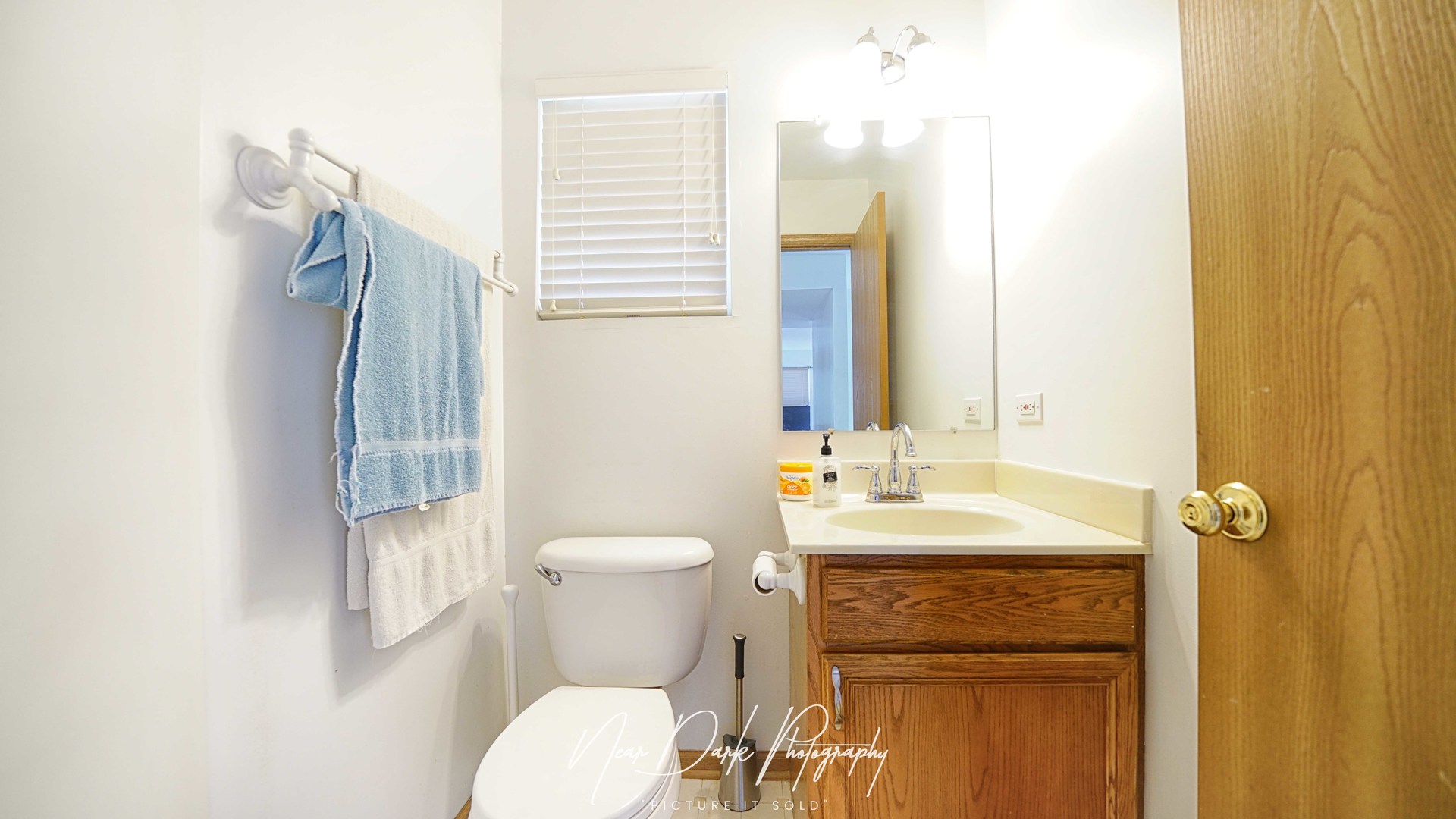 2292 Iroquois Lane, Round Lake Heights, IL 60073