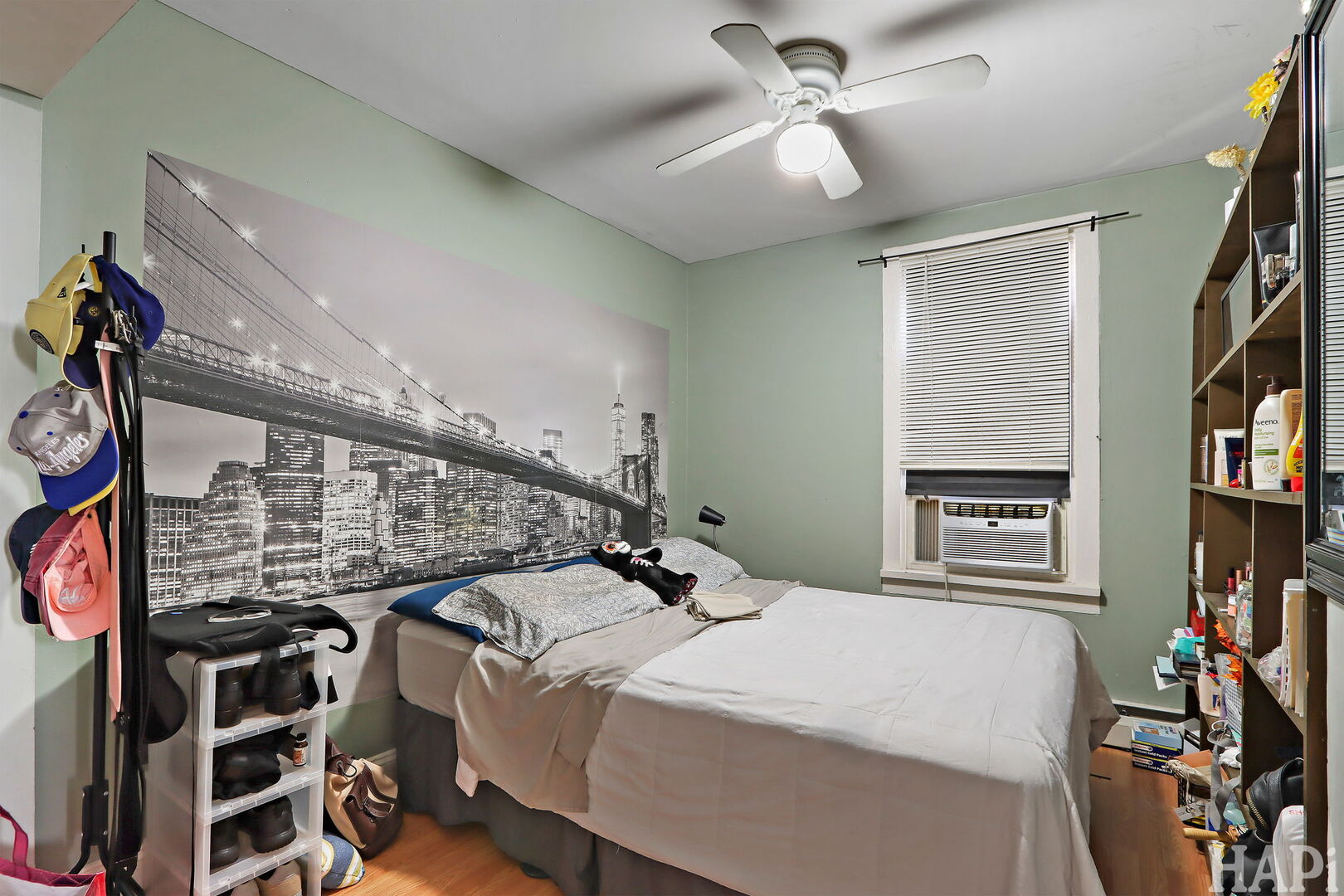 408 BESLEY Place, Waukegan, IL 60085