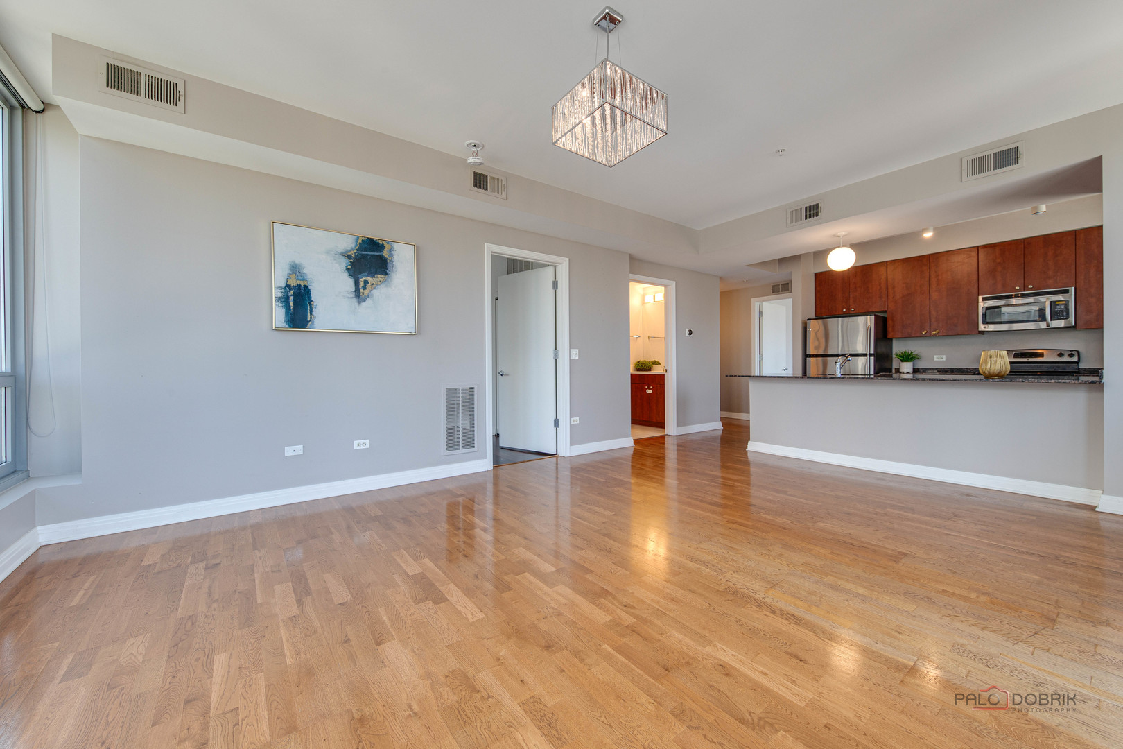 565 W Quincy Street #1206, Chicago, IL 60661