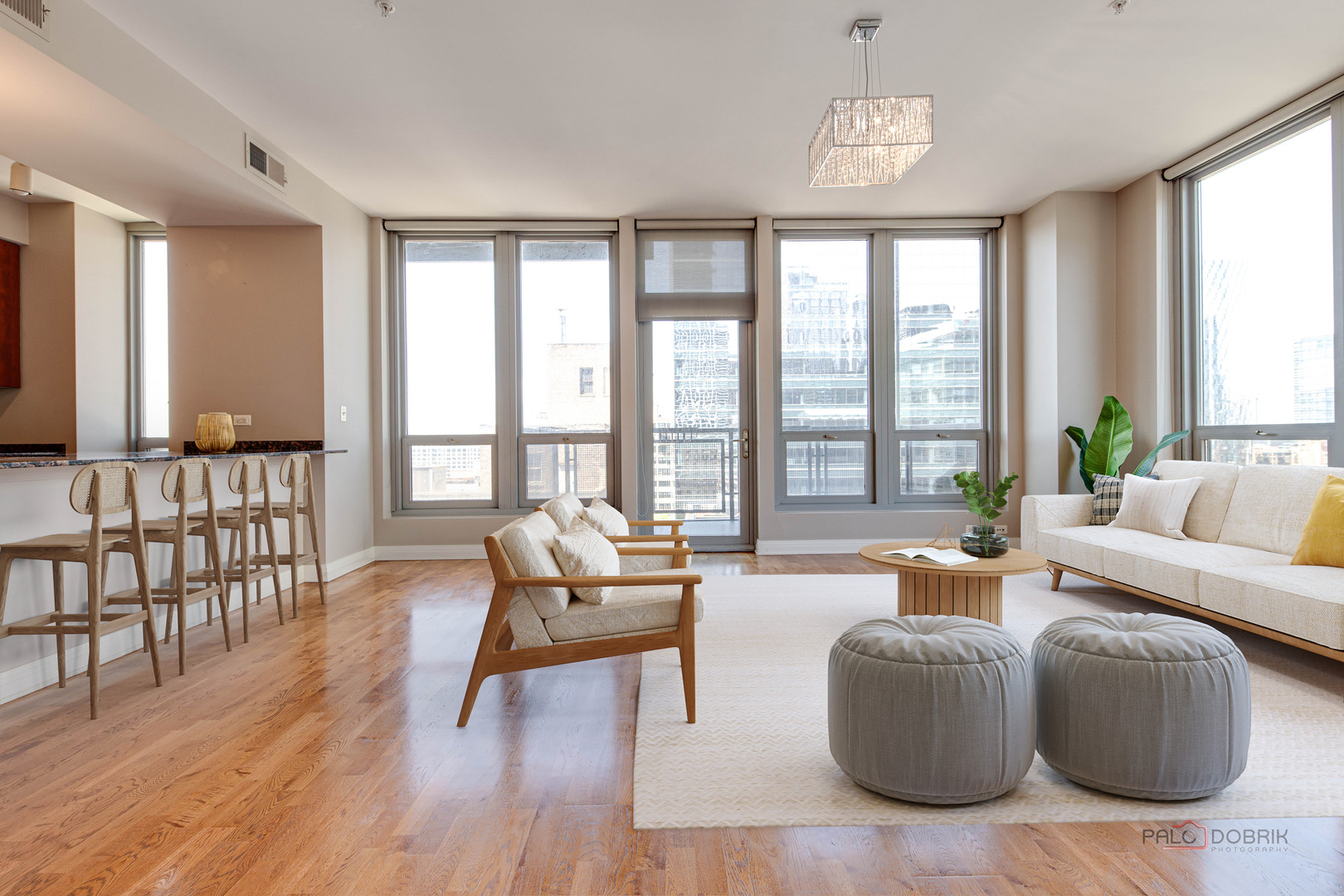 565 W Quincy Street #1206, Chicago, IL 60661