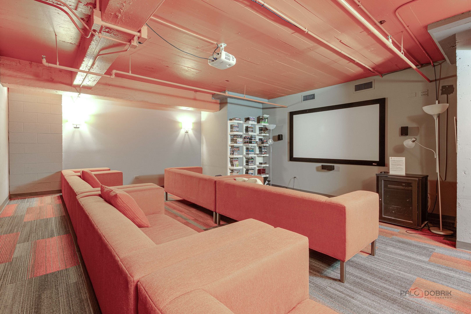 565 W Quincy Street #1206, Chicago, IL 60661