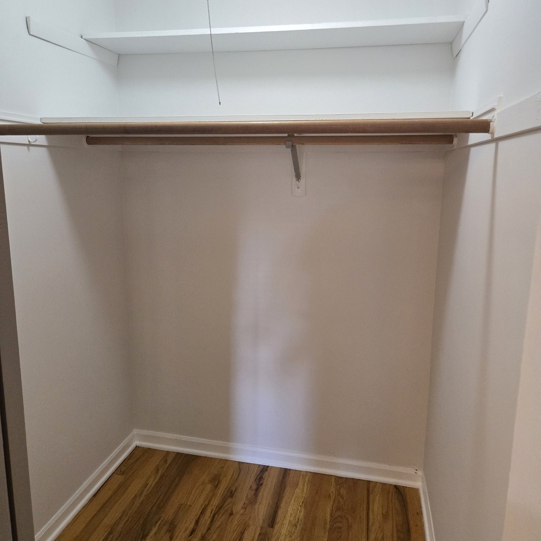 1817 W TOUHY Avenue #2E, Park Ridge, IL 60068