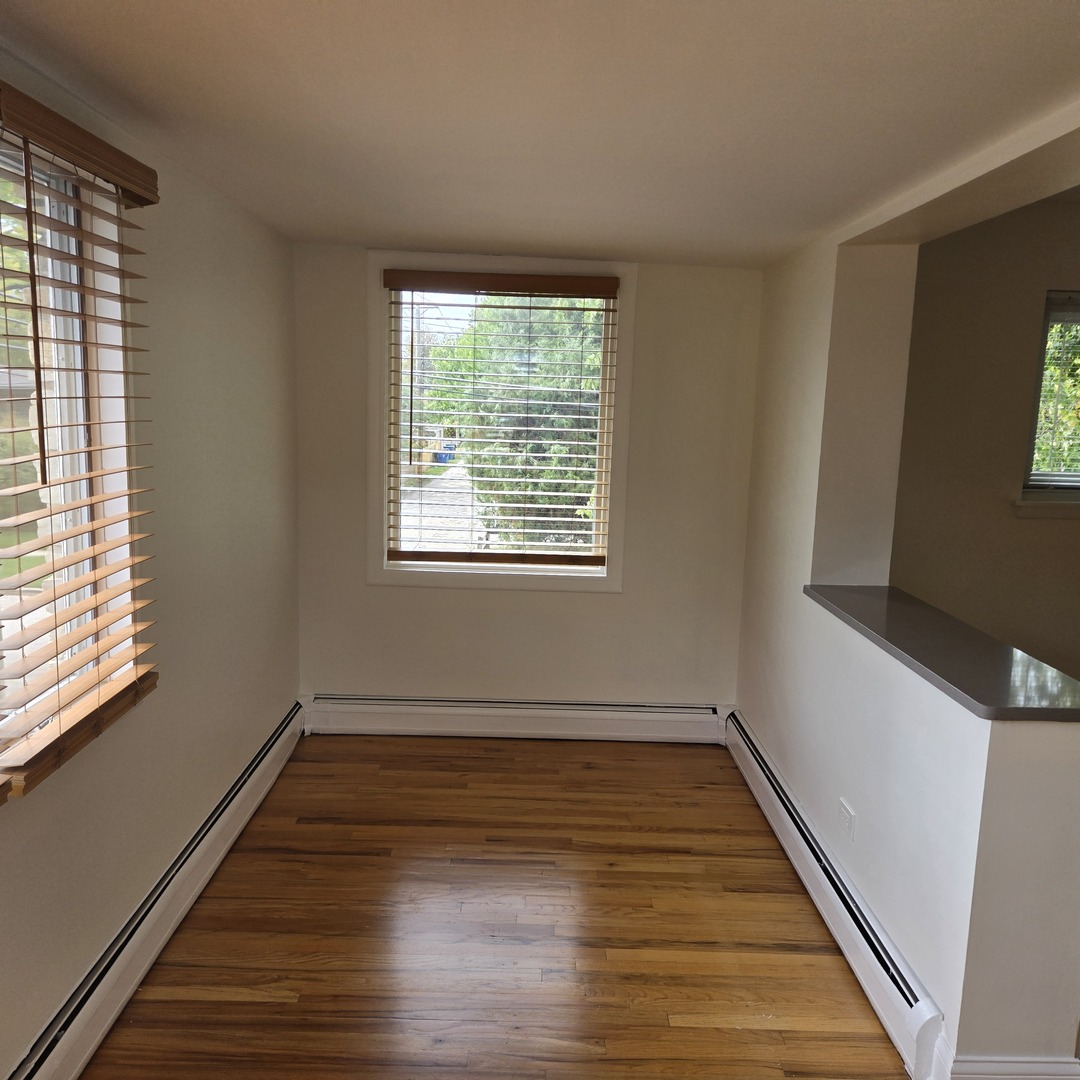 1817 W TOUHY Avenue #2E, Park Ridge, IL 60068
