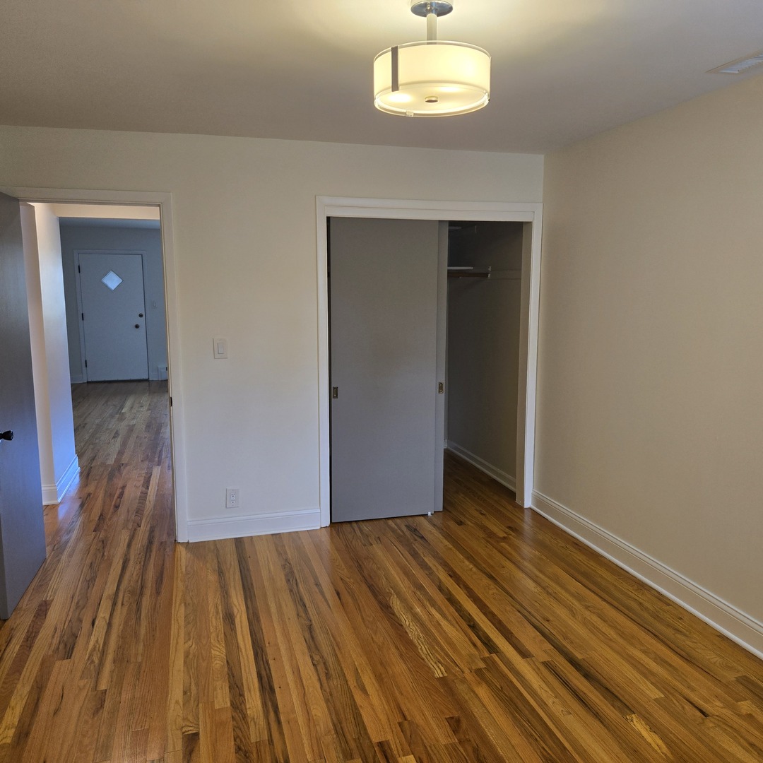 1817 W TOUHY Avenue #2E, Park Ridge, IL 60068
