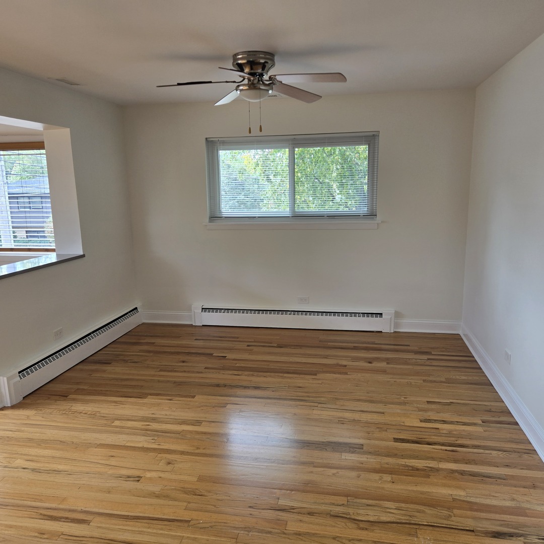 1817 W TOUHY Avenue #2E, Park Ridge, IL 60068