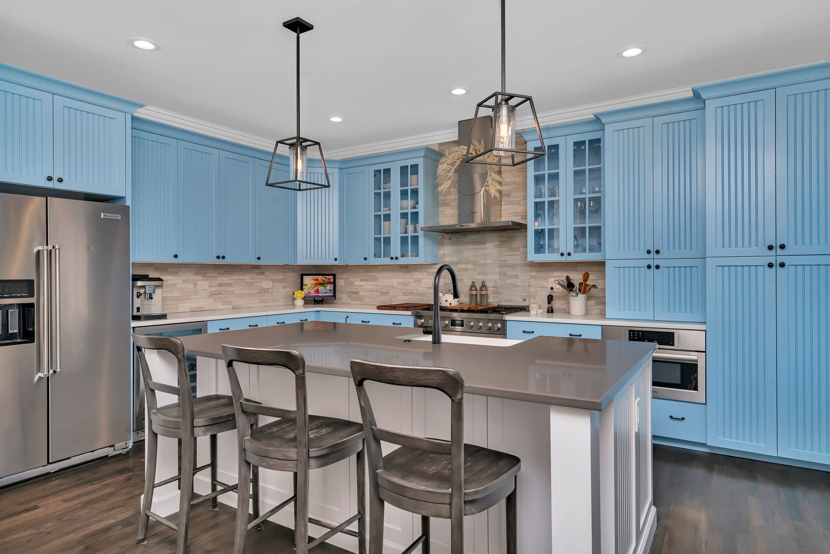 79 Spring Avenue, Naperville, IL 60540