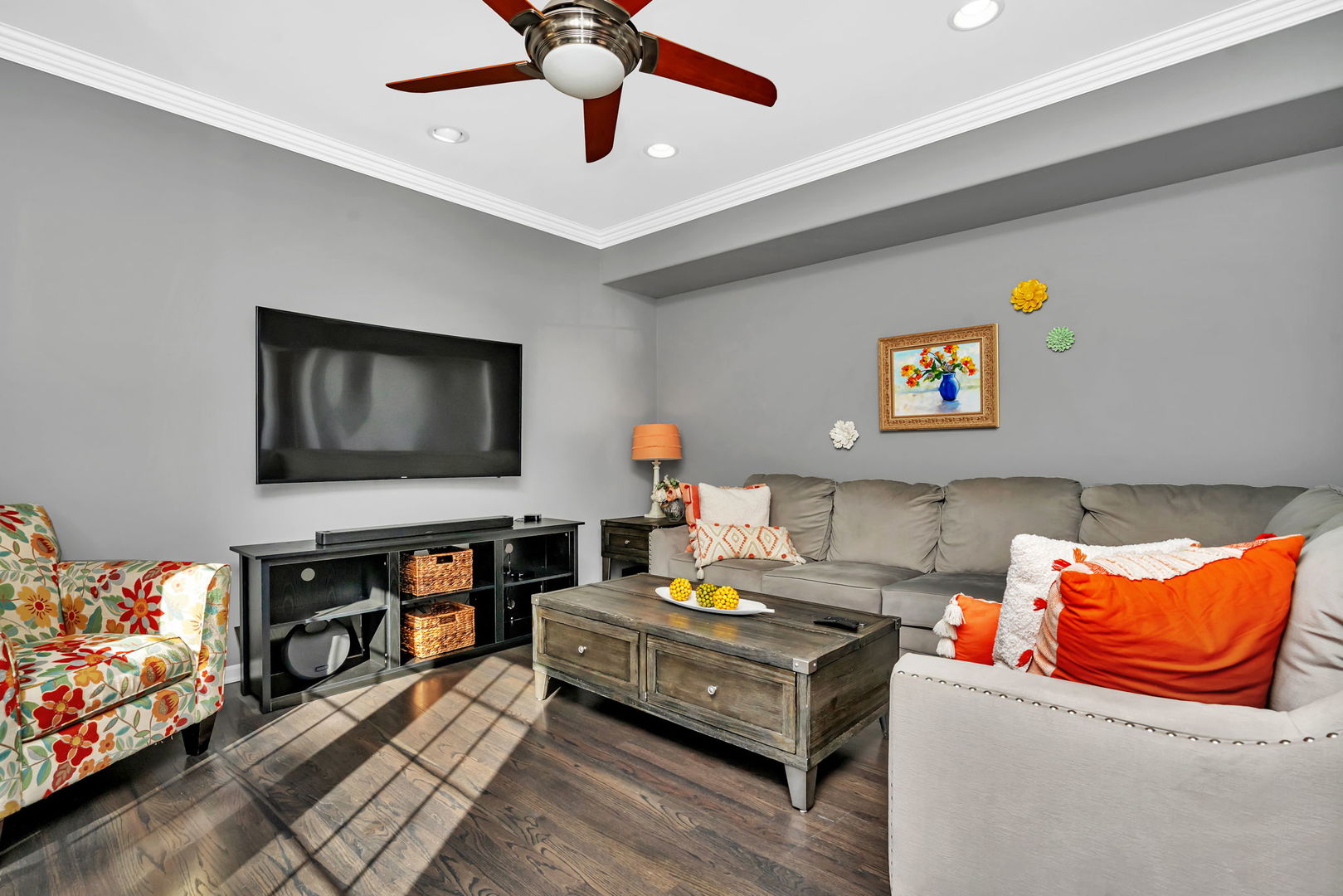 79 Spring Avenue, Naperville, IL 60540