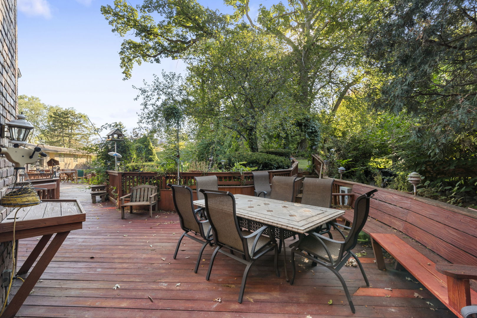 28 Cambridge Drive, Oak Brook, IL 60523