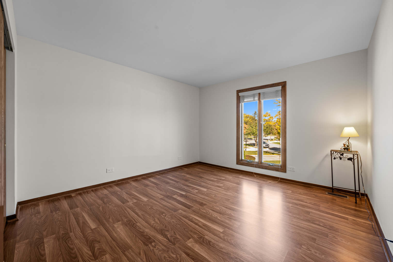 1312 N Saddle Row, Addison, IL 60101