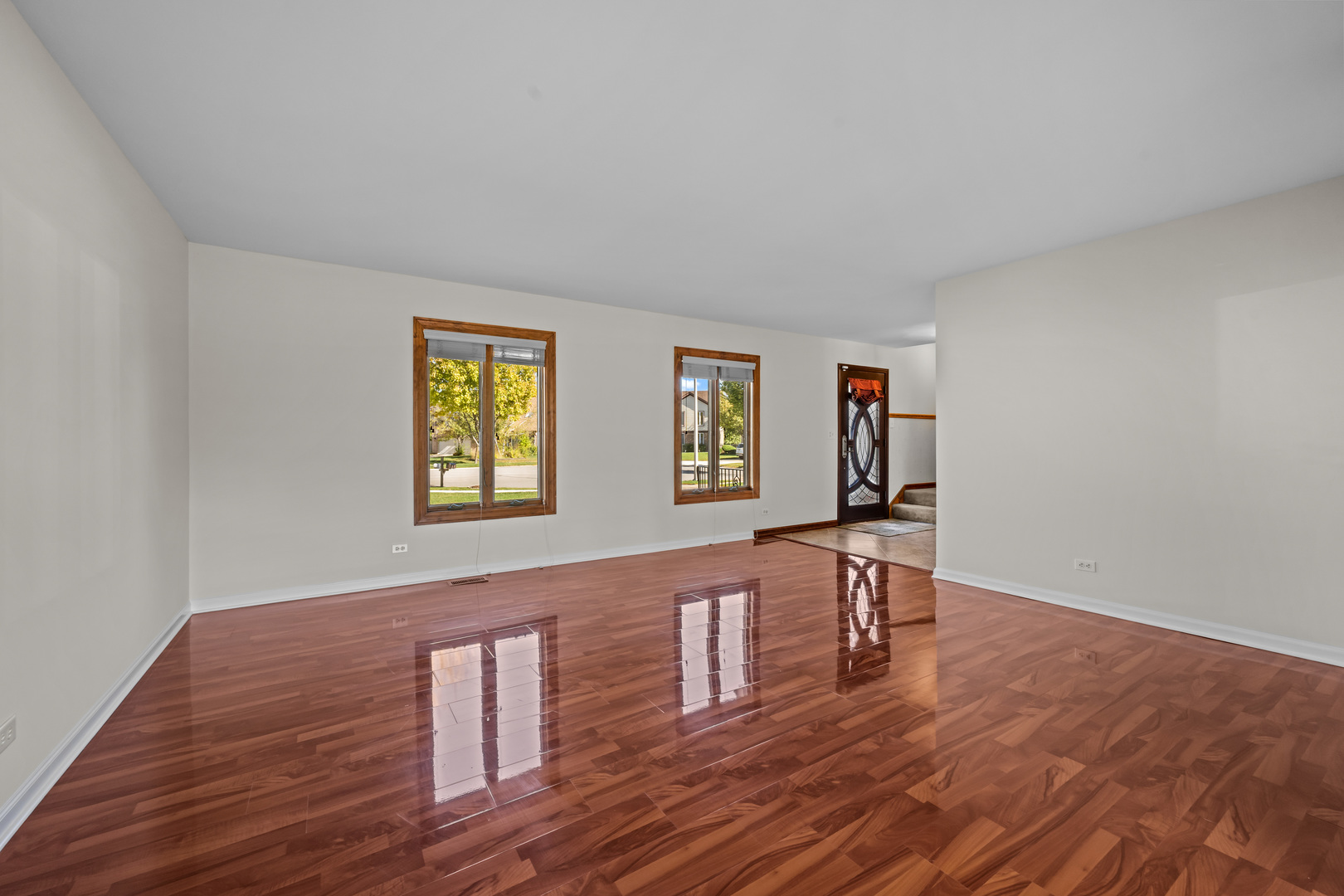 1312 N Saddle Row, Addison, IL 60101