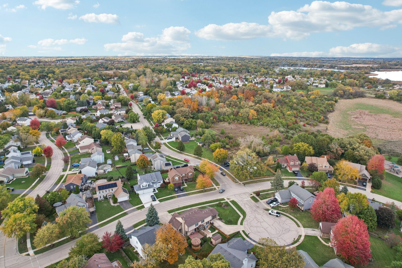 2066 Oaktree Trail, Lake Villa, IL 60046