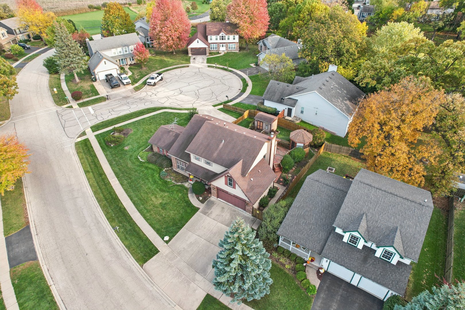 2066 Oaktree Trail, Lake Villa, IL 60046