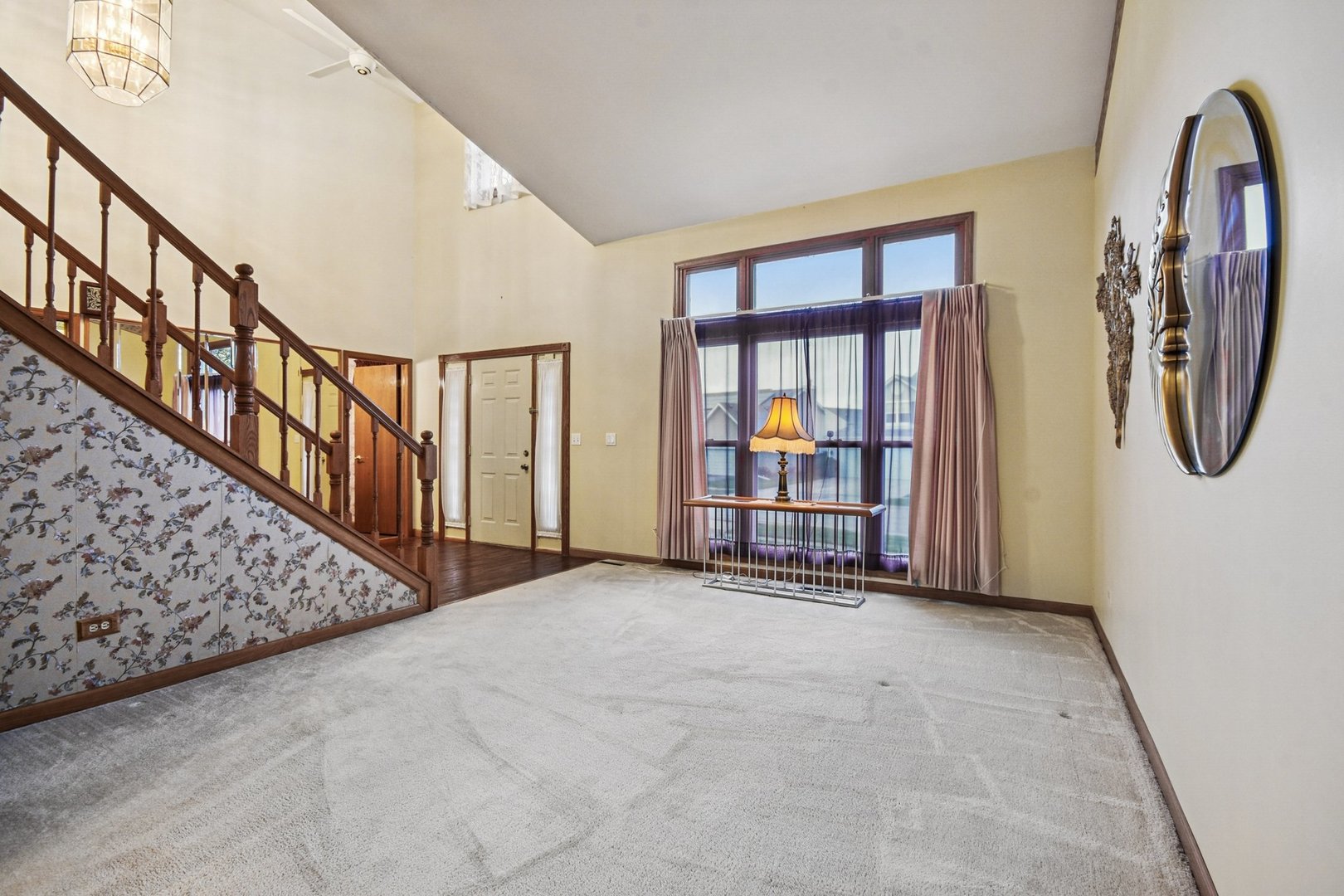 2066 Oaktree Trail, Lake Villa, IL 60046