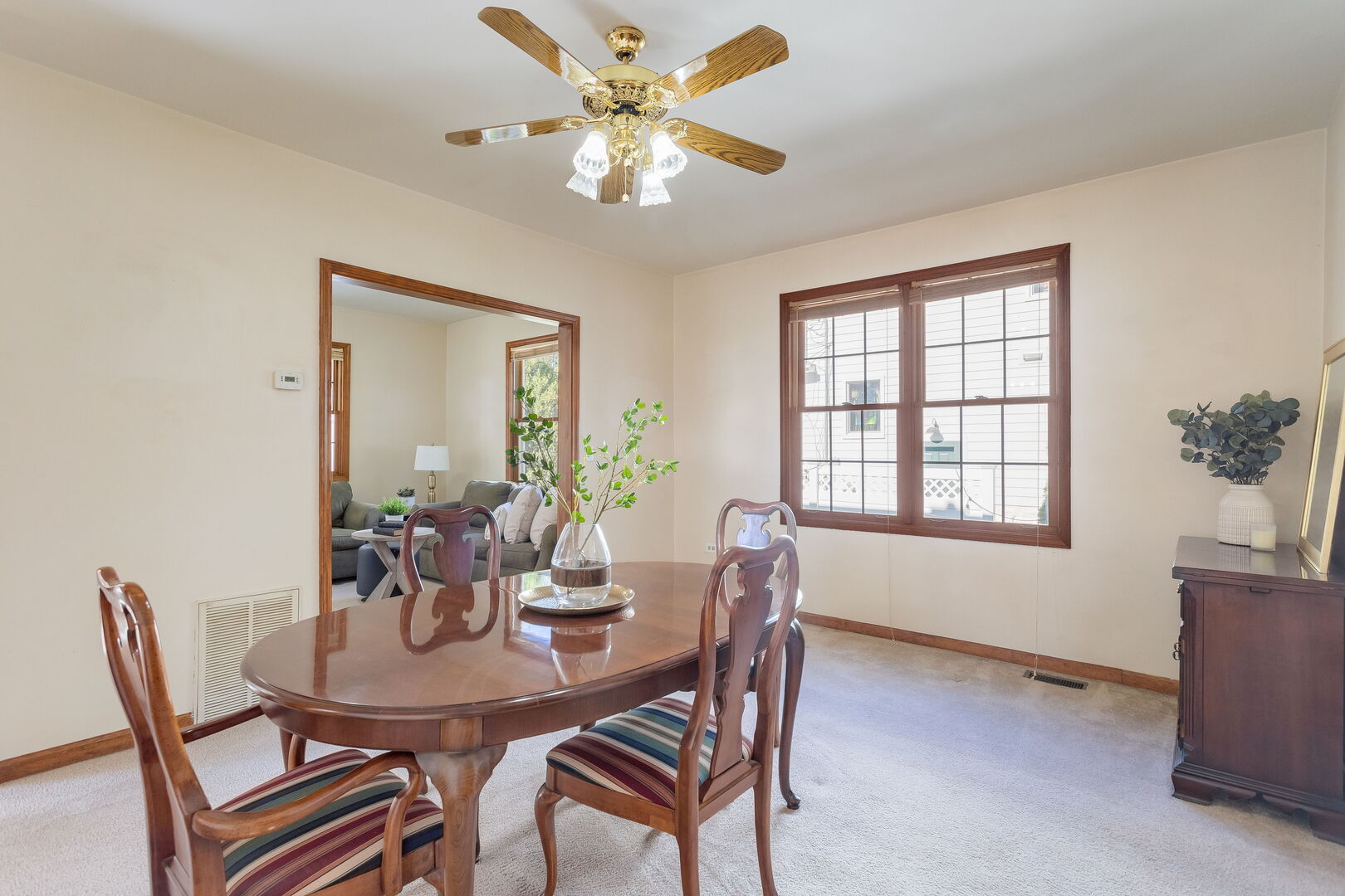 409 S Hale Street, Wheaton, IL 60187