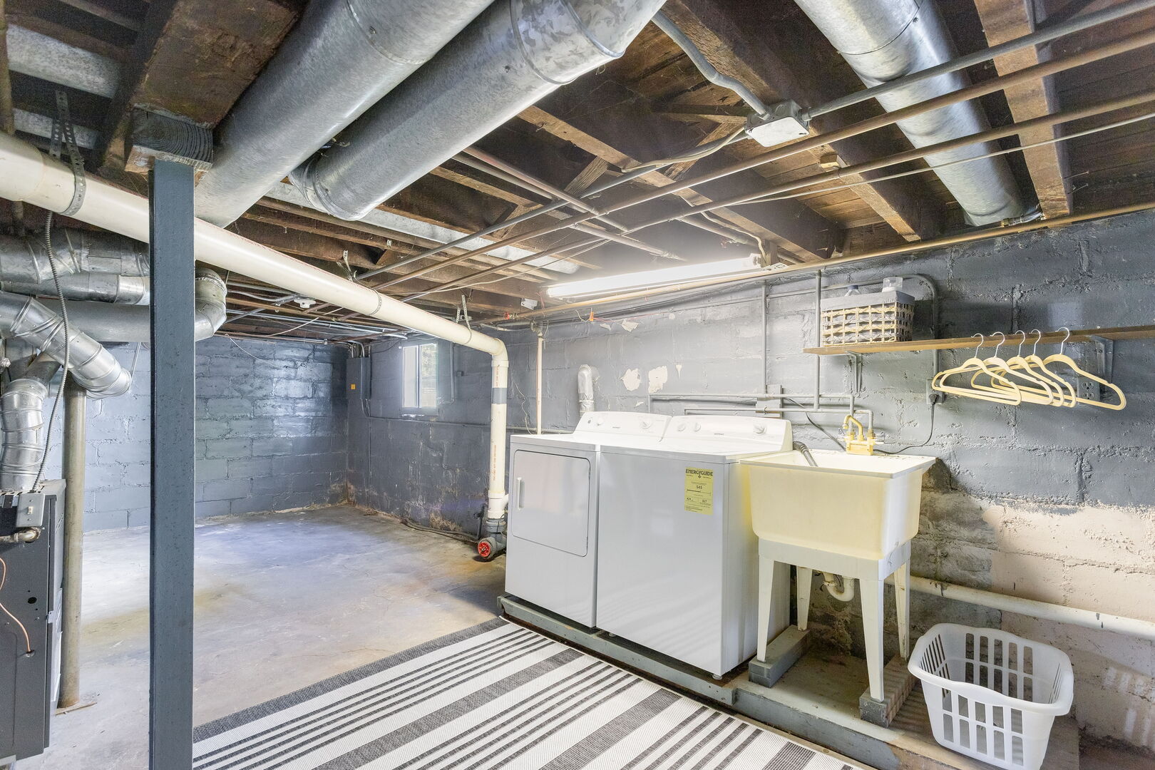 409 S Hale Street, Wheaton, IL 60187