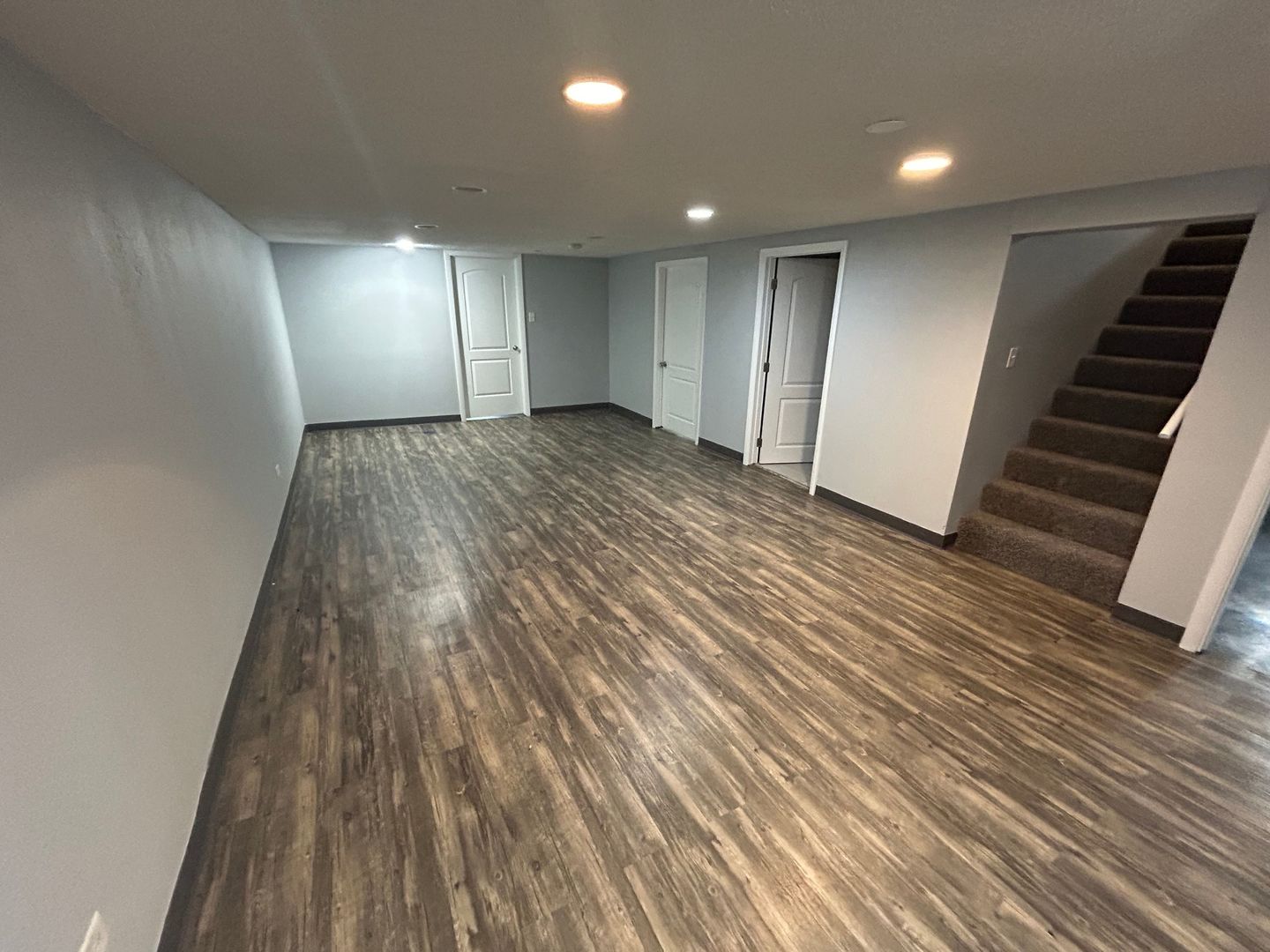 609 E 160th Place, South Holland, IL 60473