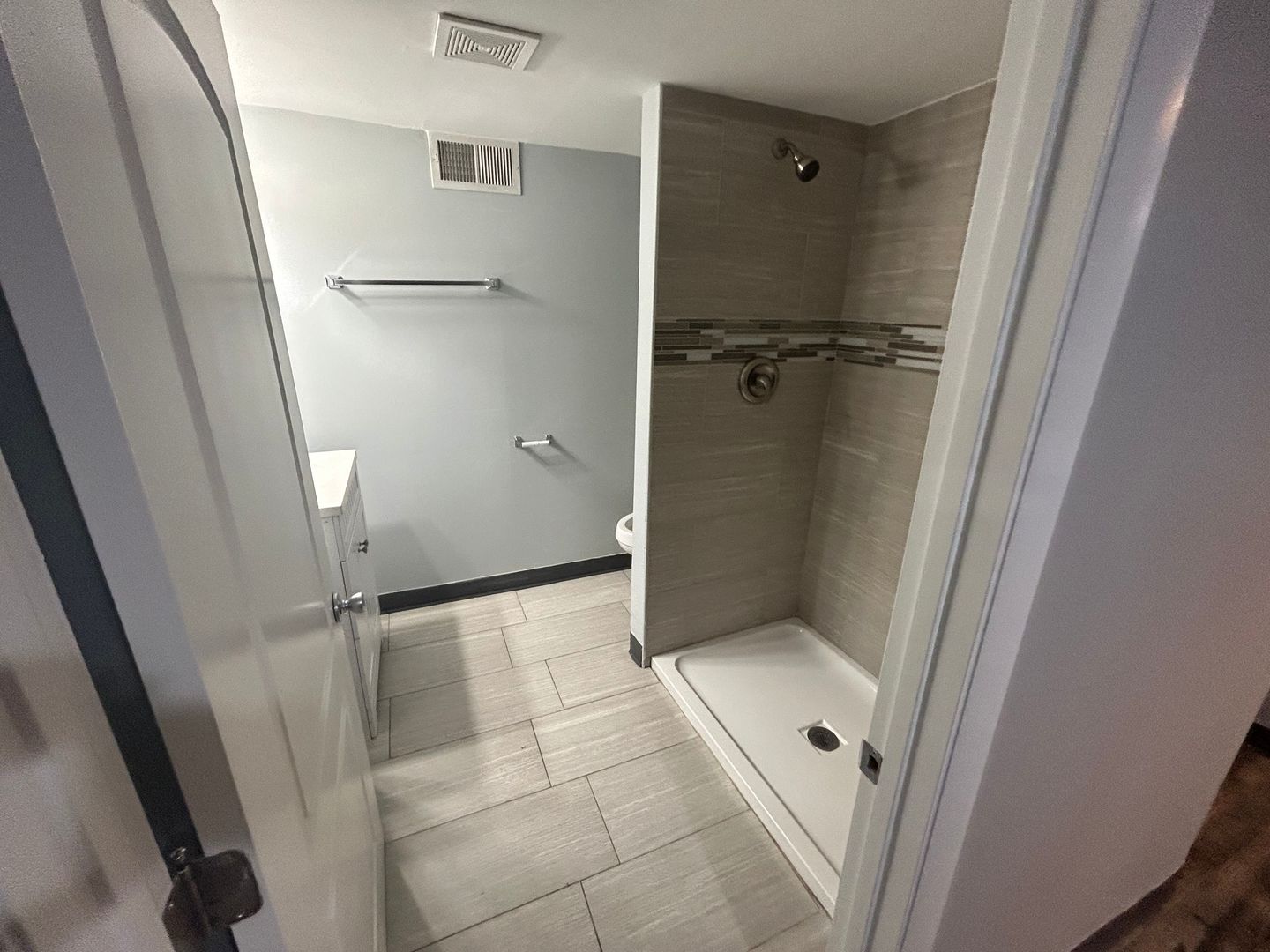 609 E 160th Place, South Holland, IL 60473