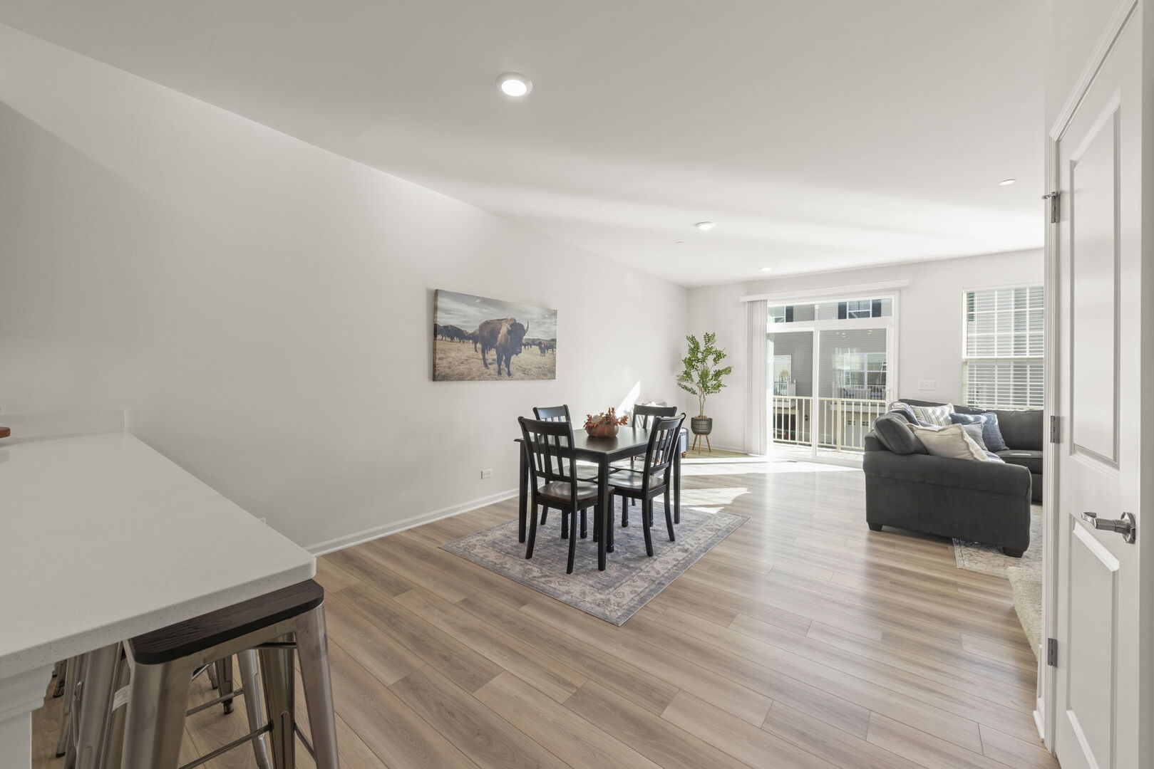 1639 Bentz Way, Batavia, IL 60510