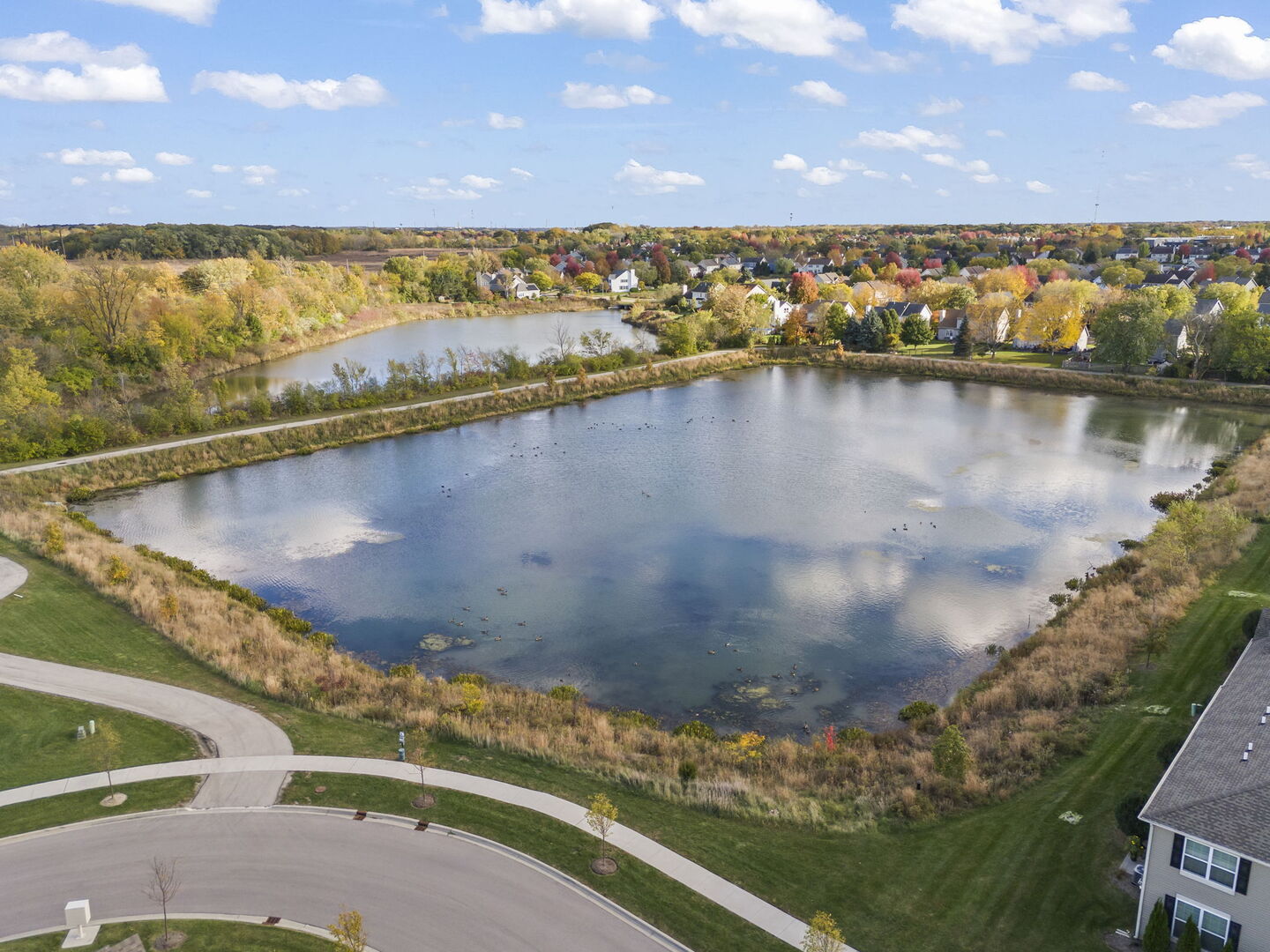 1639 Bentz Way, Batavia, IL 60510