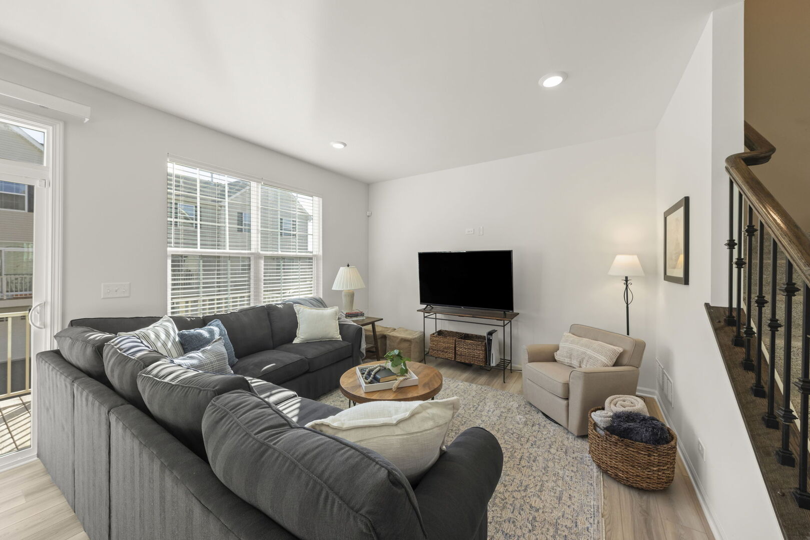 1639 Bentz Way, Batavia, IL 60510