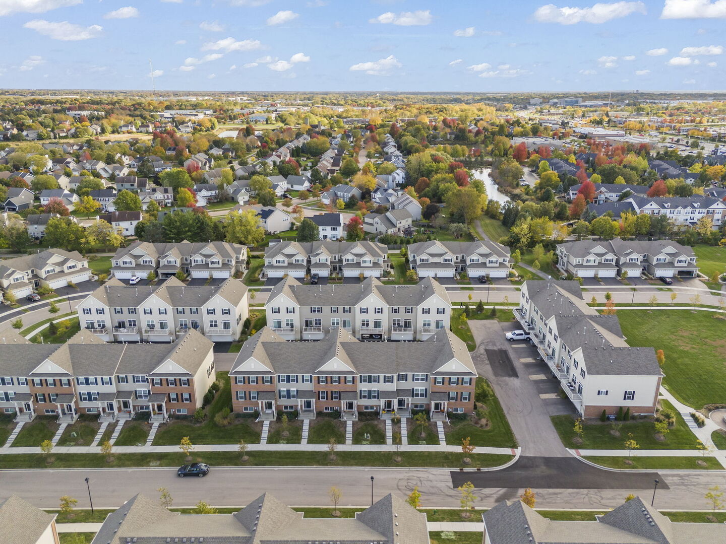 1639 Bentz Way, Batavia, IL 60510