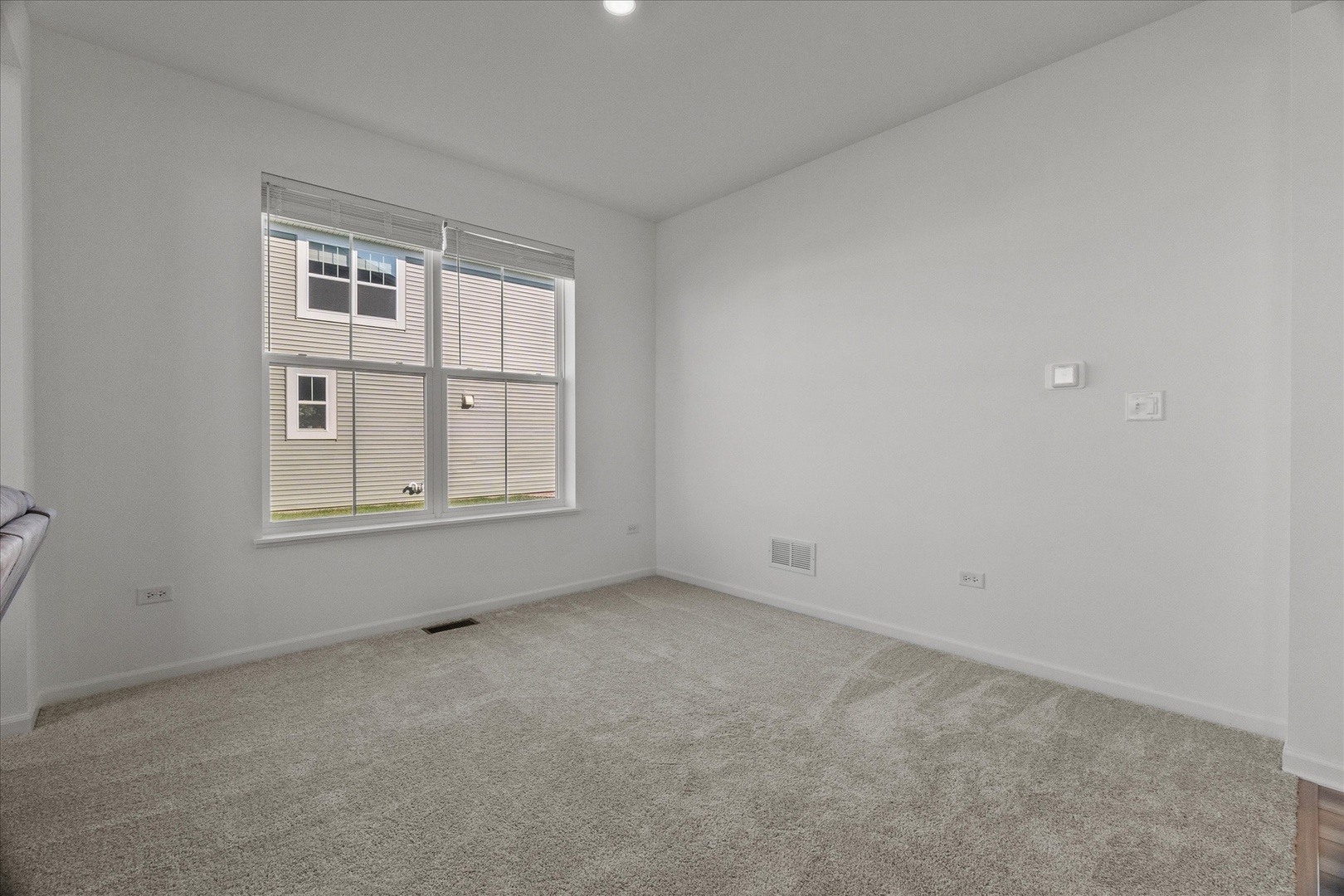 16205 S Summit Street, Plainfield, IL 60586