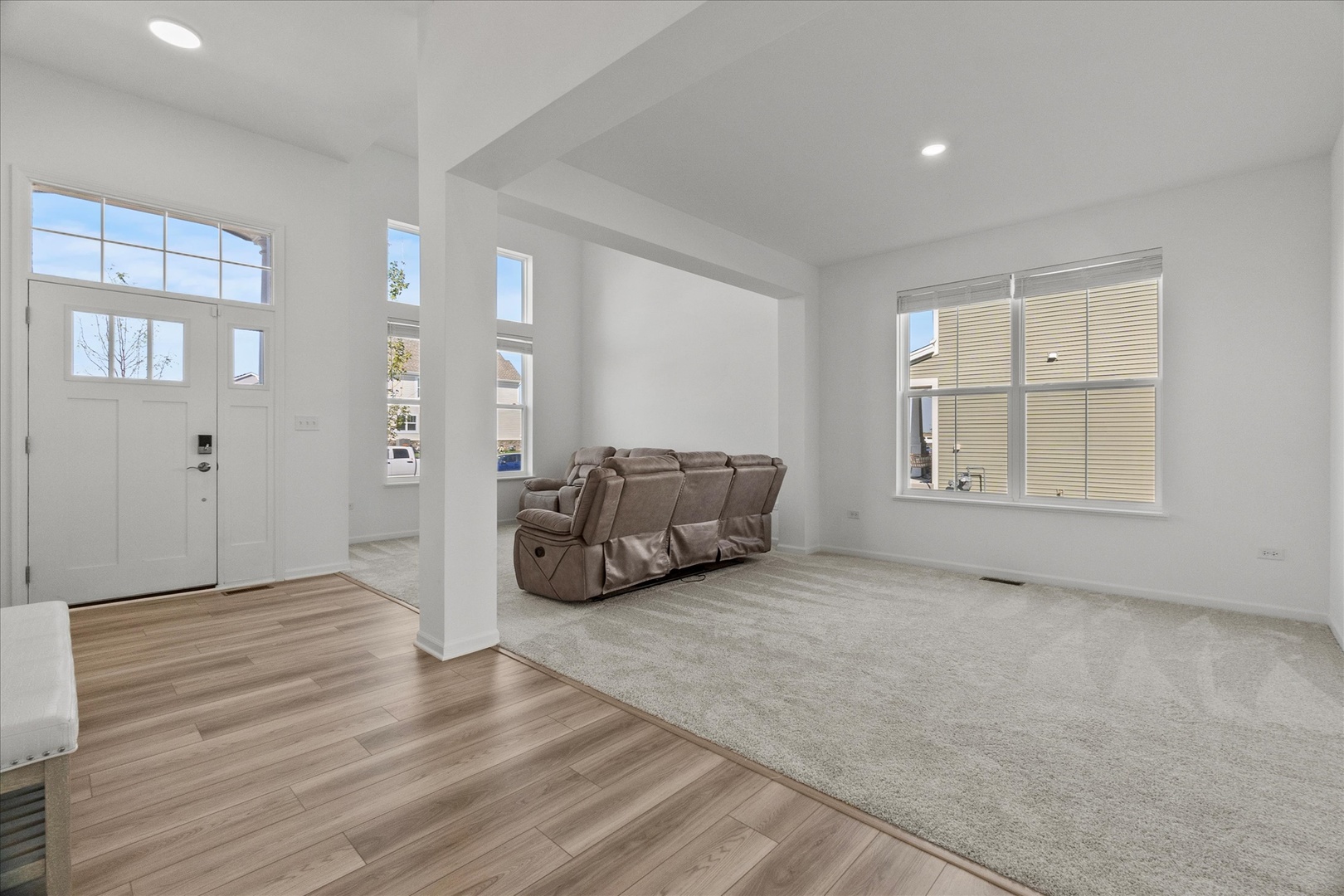 16205 S Summit Street, Plainfield, IL 60586