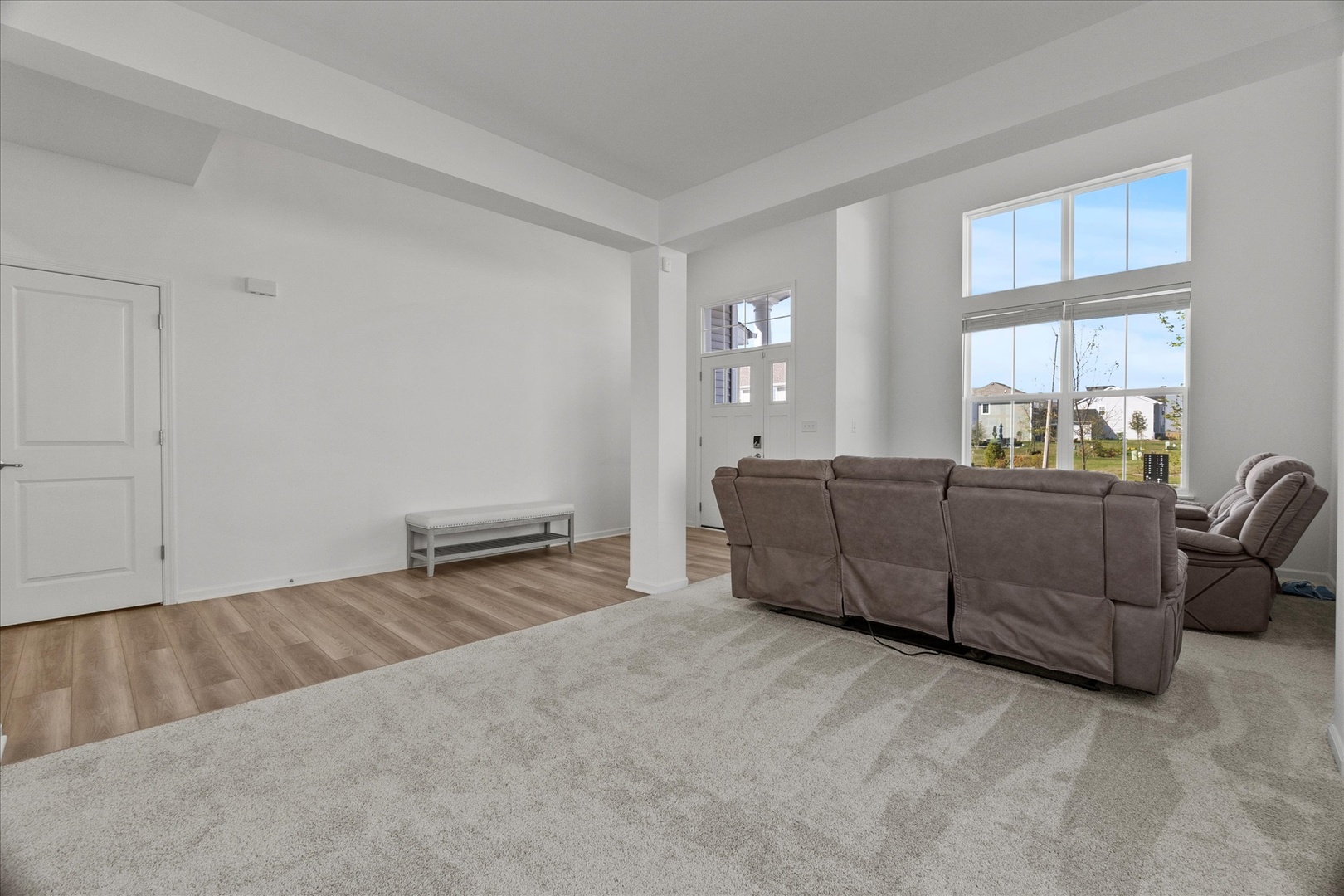 16205 S Summit Street, Plainfield, IL 60586