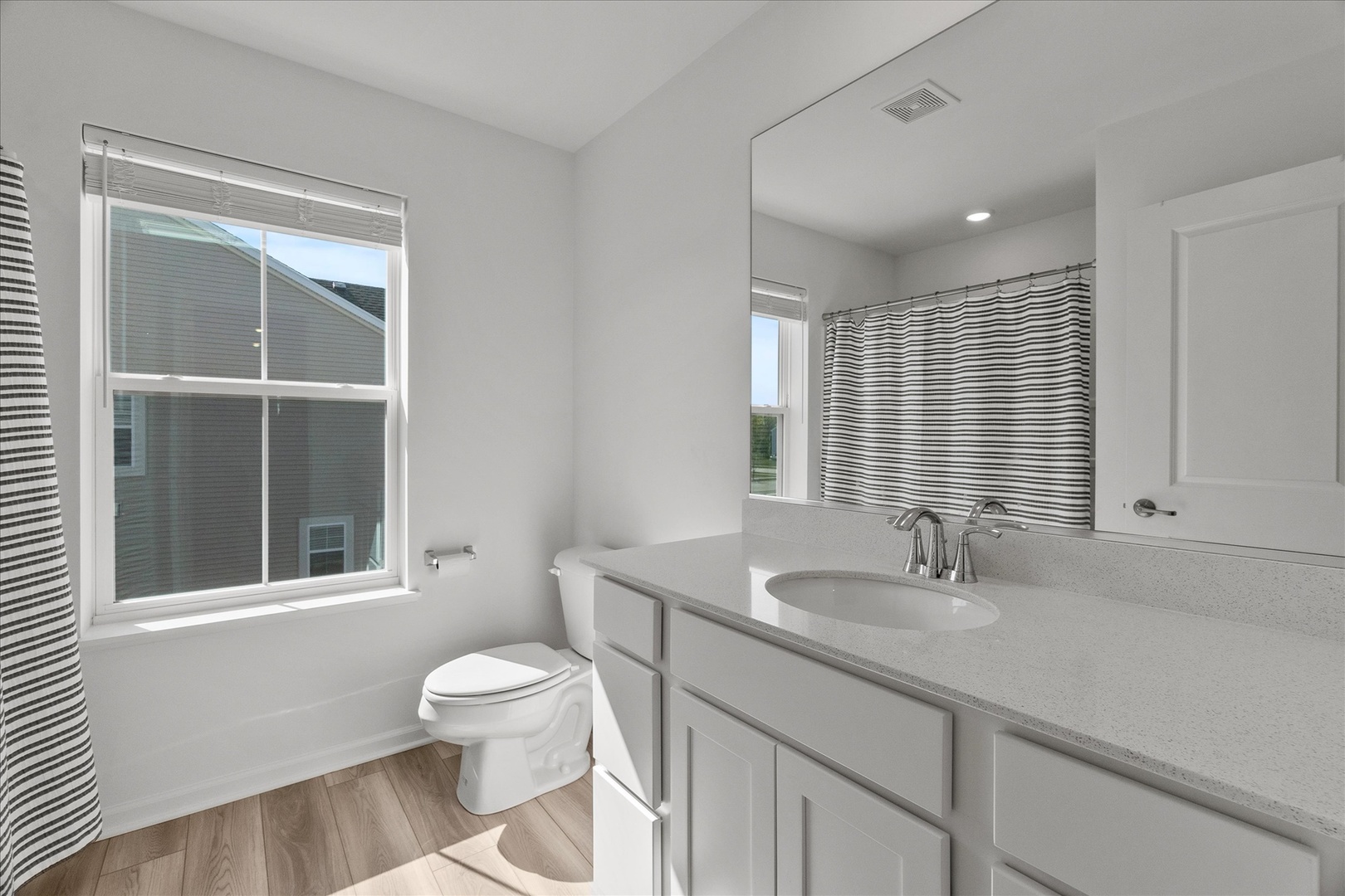 16205 S Summit Street, Plainfield, IL 60586