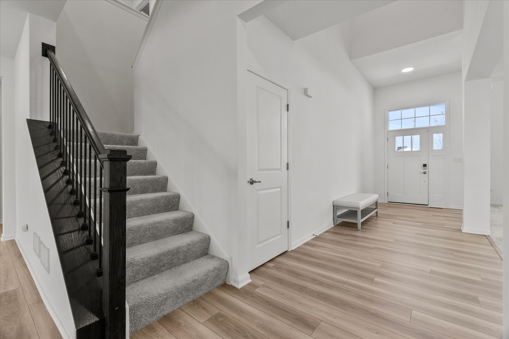 16205 S Summit Street, Plainfield, IL 60586