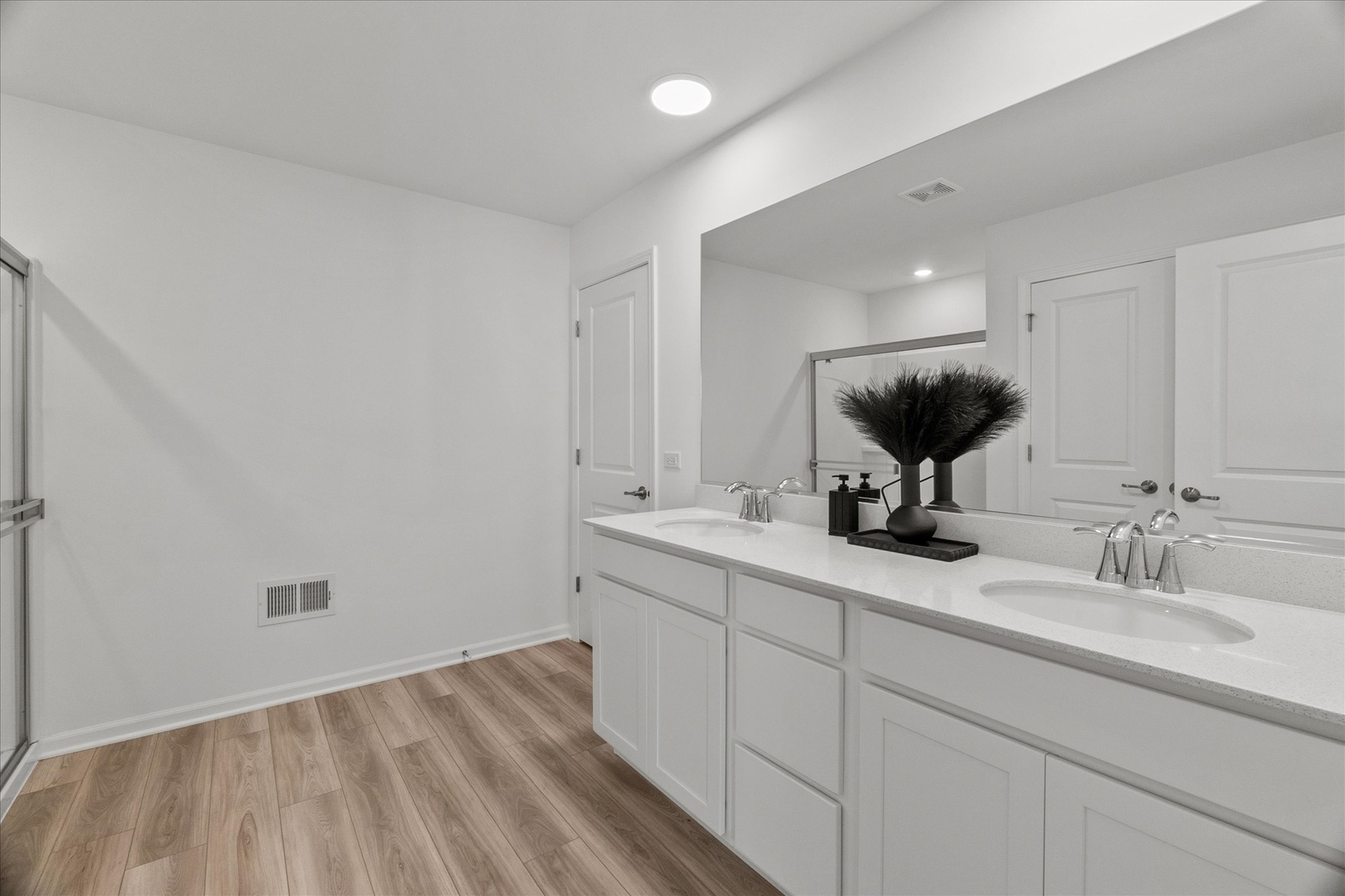 16205 S Summit Street, Plainfield, IL 60586