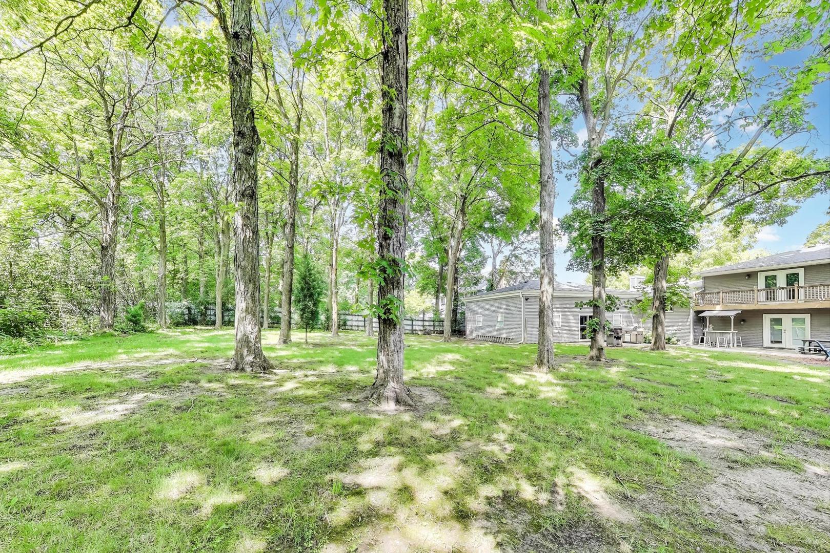 32362 N PINE Avenue, Grayslake, IL 60030