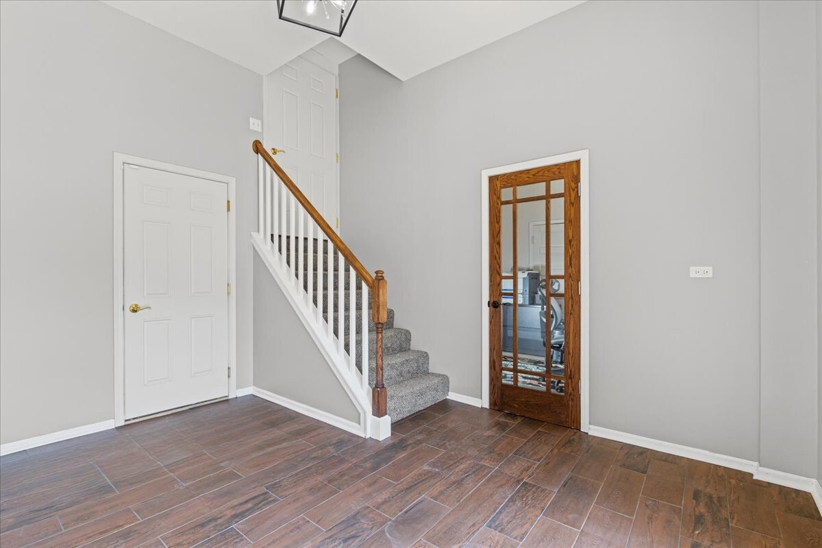 42W534 Empire Road, St. Charles, IL 60175