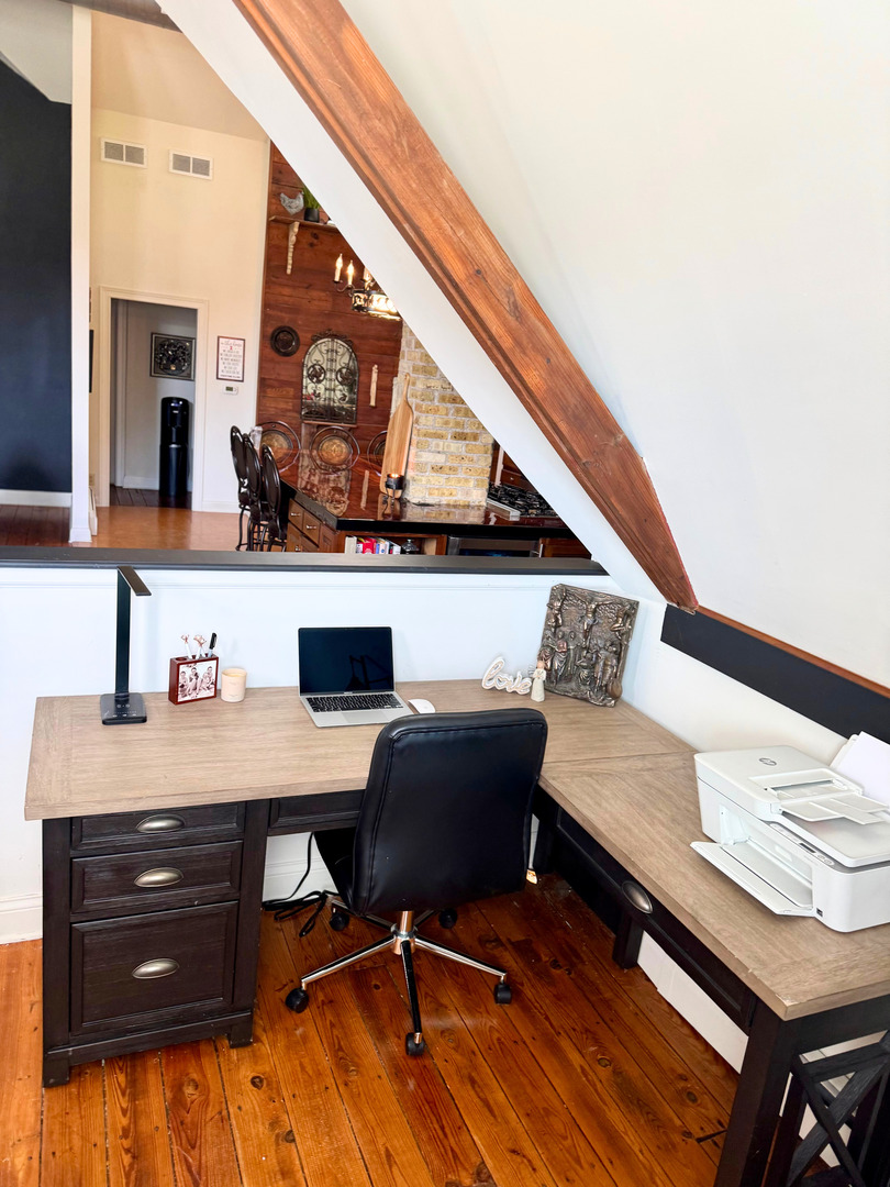 42W534 Empire Road, St. Charles, IL 60175