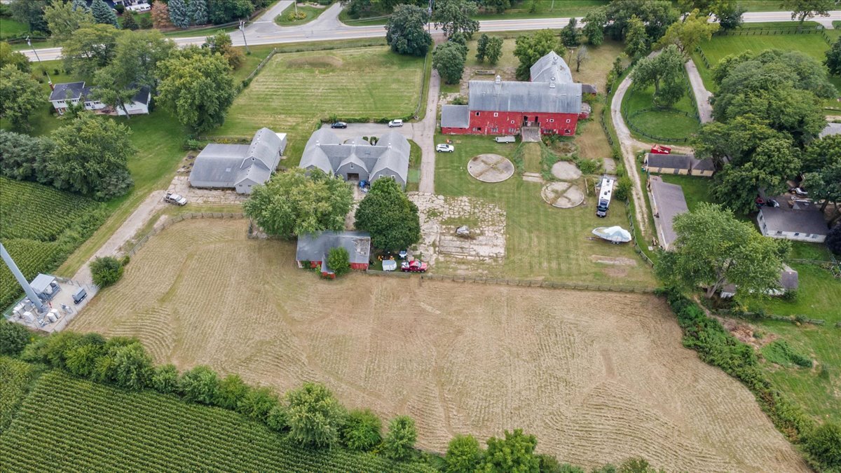 42W534 Empire Road, St. Charles, IL 60175