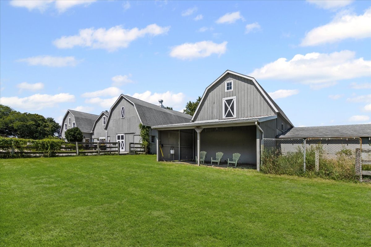 42W534 Empire Road, St. Charles, IL 60175