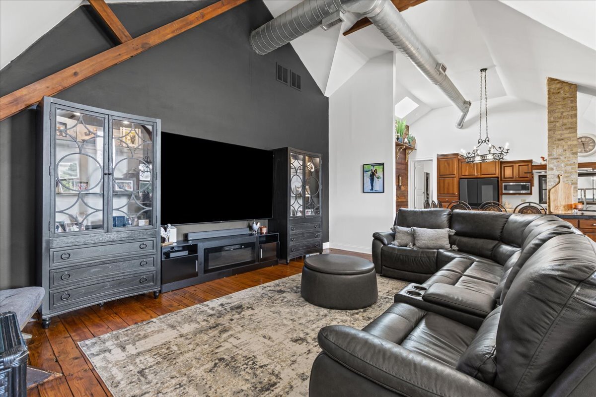 42W534 Empire Road, St. Charles, IL 60175