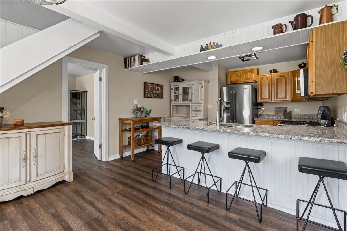 42W534 Empire Road, St. Charles, IL 60175